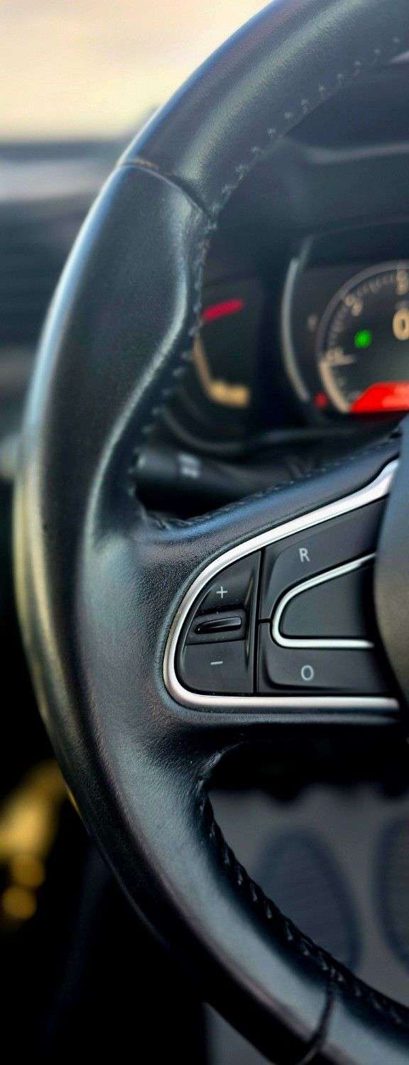 2017 RENAULT KADJAR 2017 RENAULT KADJAR