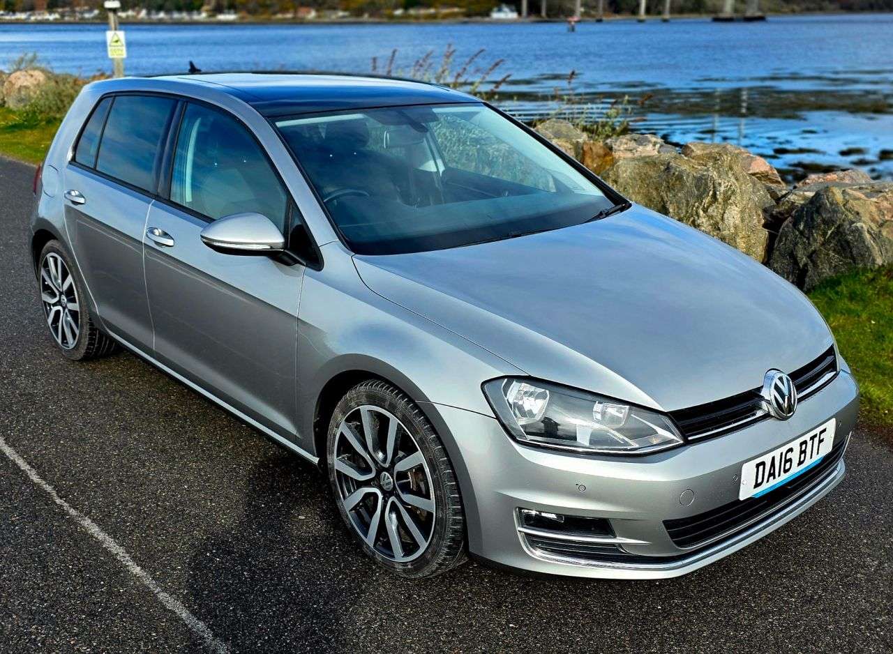 2016 VOLKSWAGEN GOLF 2016 VOLKSWAGEN GOLF