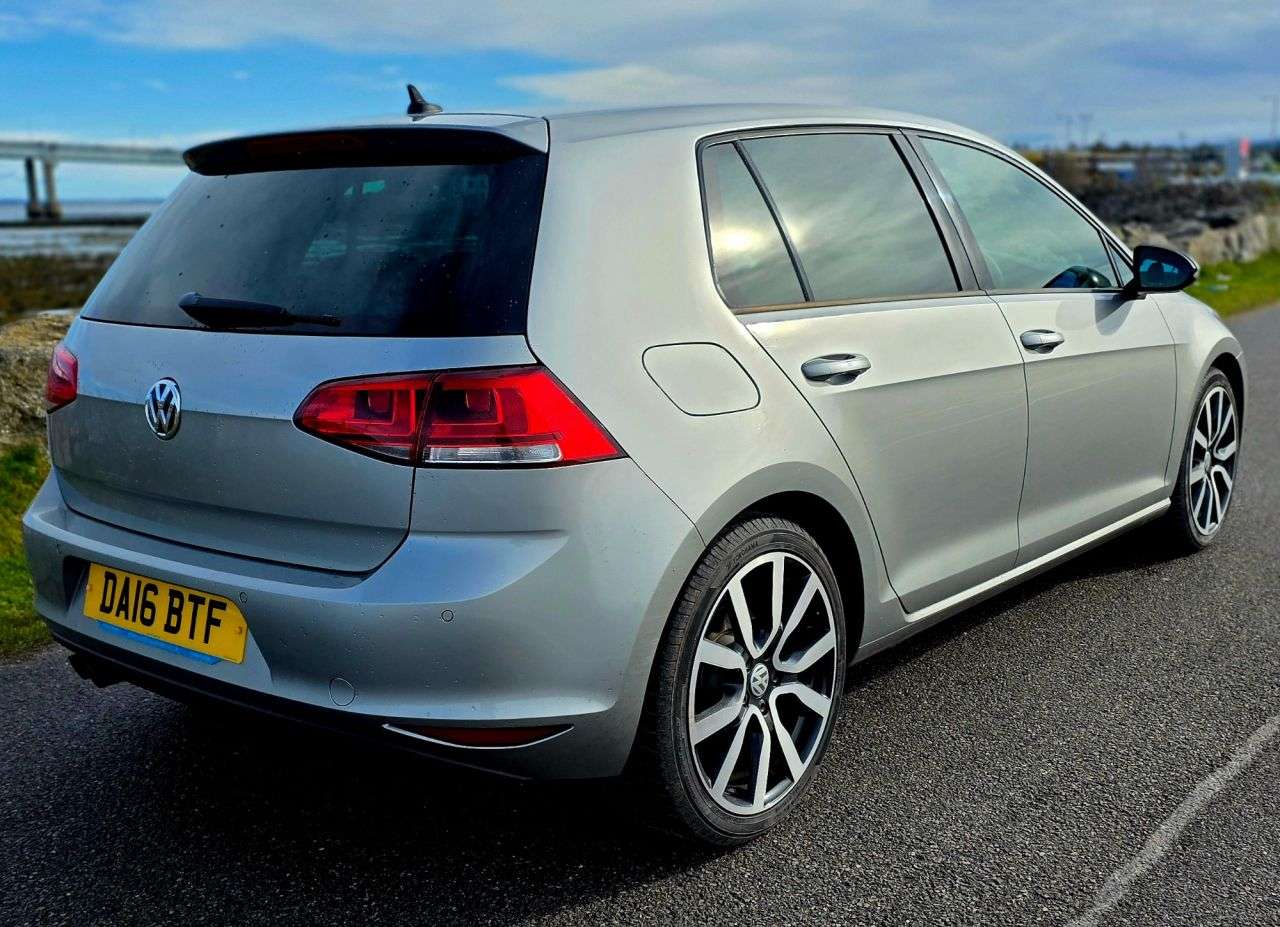2016 VOLKSWAGEN GOLF 2016 VOLKSWAGEN GOLF