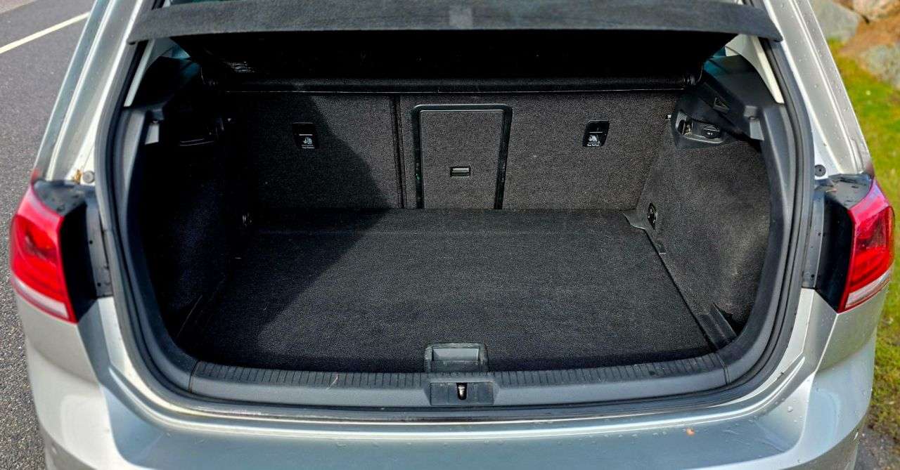 2016 VOLKSWAGEN GOLF 2016 VOLKSWAGEN GOLF