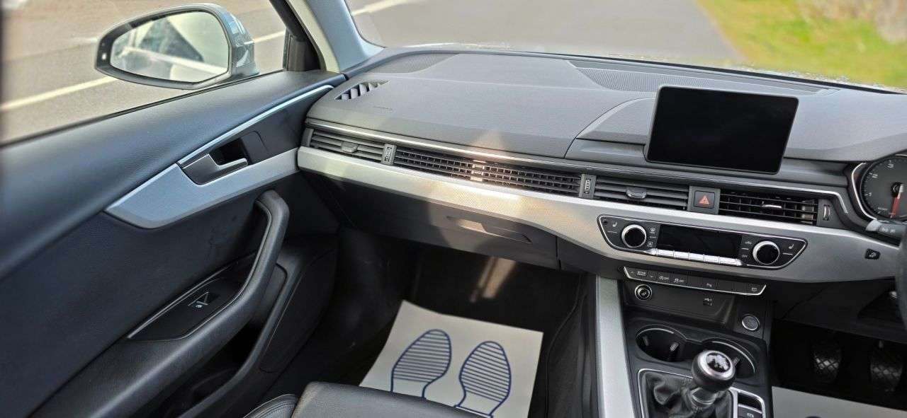 2018 AUDI A4 AVANT 2018 AUDI A4 AVANT