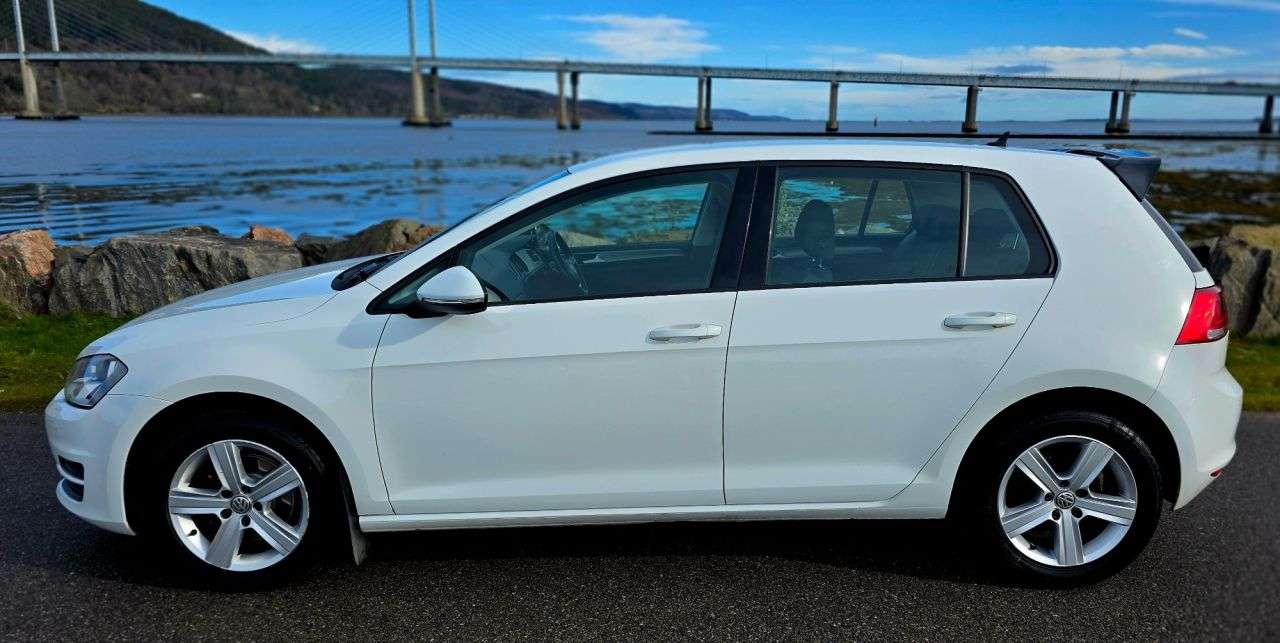 2017 VOLKSWAGEN GOLF 2017 VOLKSWAGEN GOLF