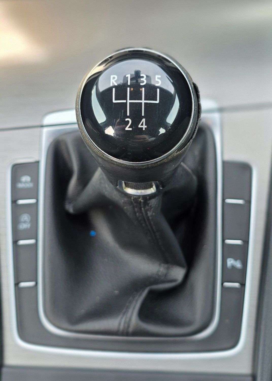 2017 VOLKSWAGEN GOLF 2017 VOLKSWAGEN GOLF