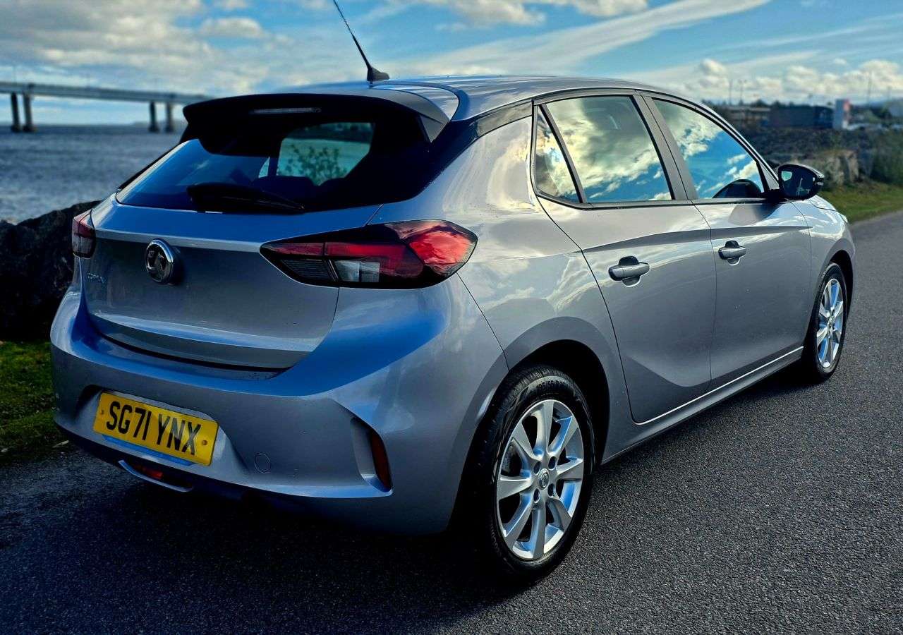 A 2021 VAUXHALL CORSA 1.5 Turbo D SE Hatchback 5dr Diesel Manual Euro 6 (s/s) (102 ps) A 2021 VAUXHALL CORSA 1.5 Turbo D SE Hatchback 5dr Diesel Manual Euro 6 (s/s) (102 ps)