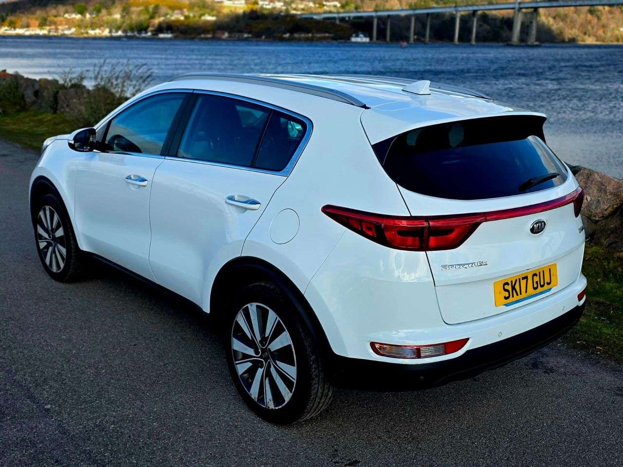 2017 KIA SPORTAGE 2017 KIA SPORTAGE