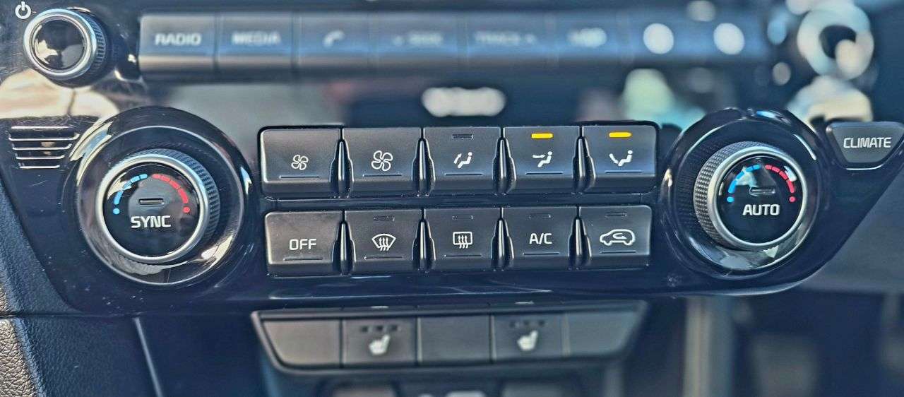 2017 KIA SPORTAGE 2017 KIA SPORTAGE