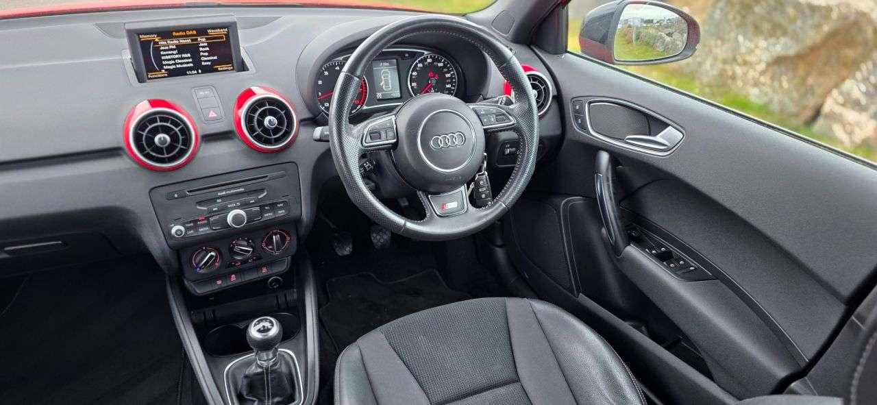2015 AUDI A1 2015 AUDI A1