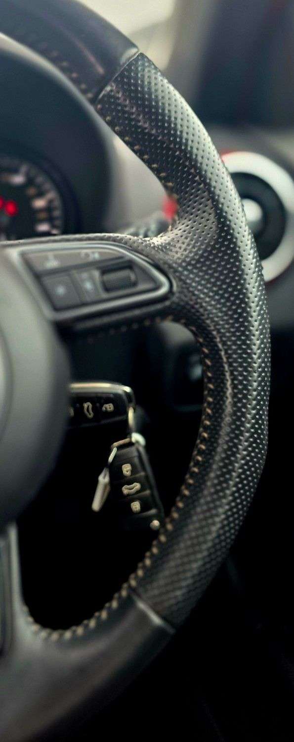 2015 AUDI A1 2015 AUDI A1