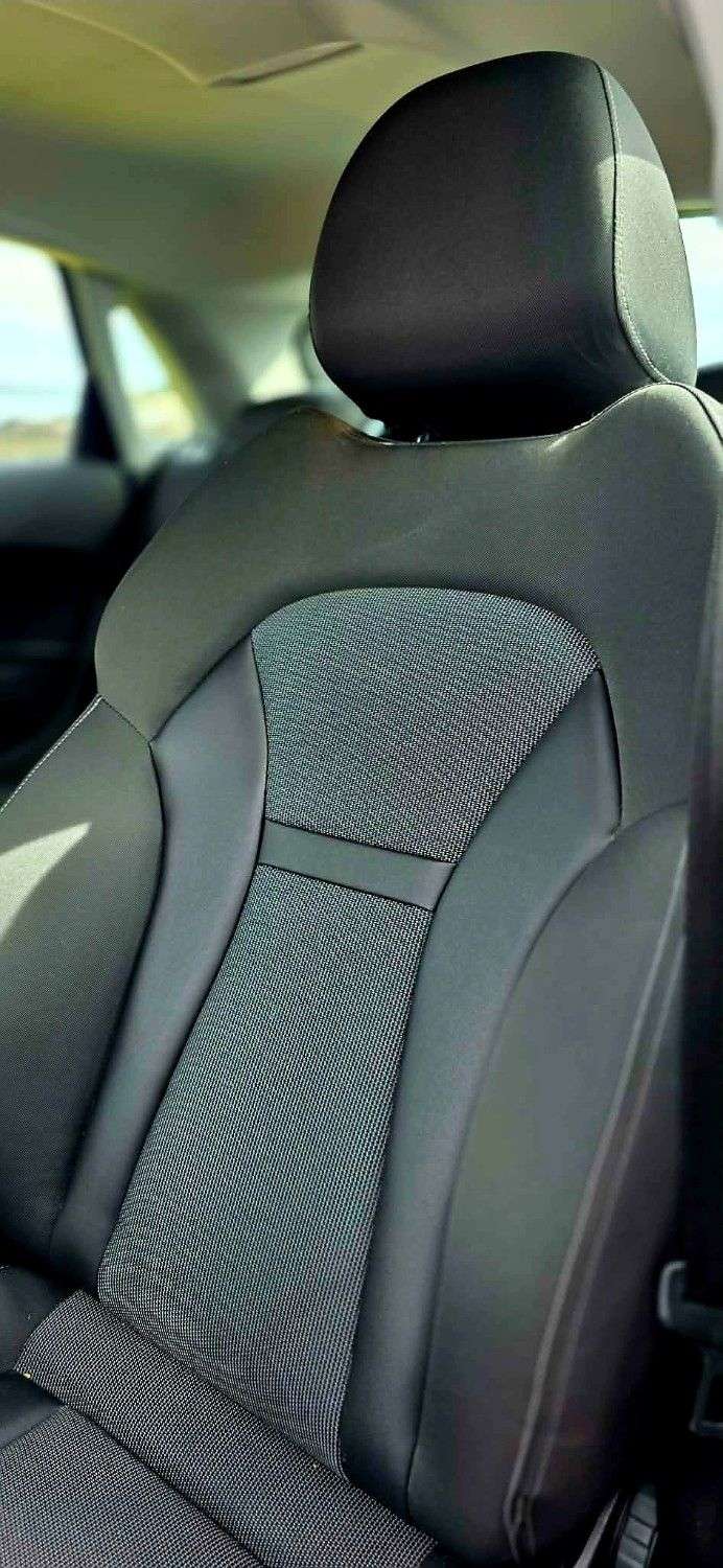 2015 AUDI A1 2015 AUDI A1