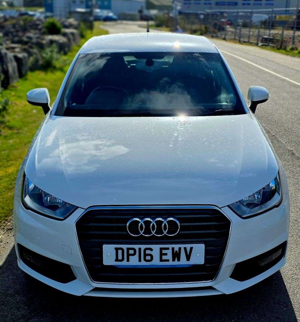 2016 AUDI A1 2016 AUDI A1