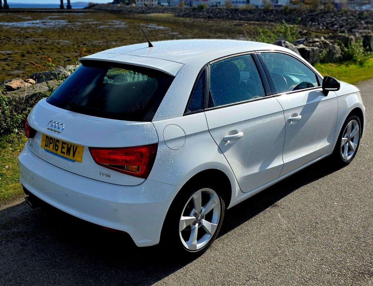 2016 AUDI A1 2016 AUDI A1