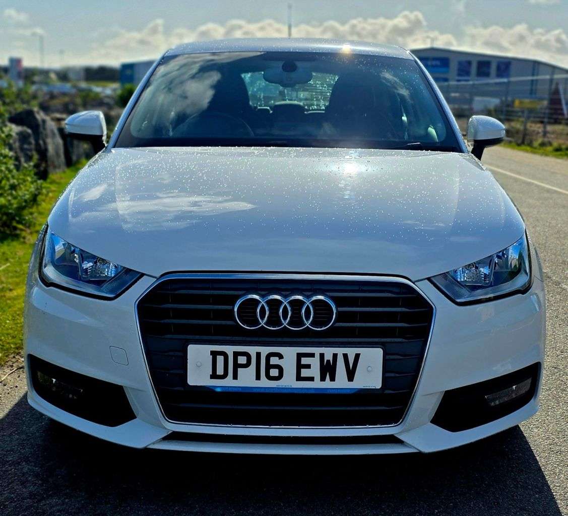 2016 AUDI A1 2016 AUDI A1