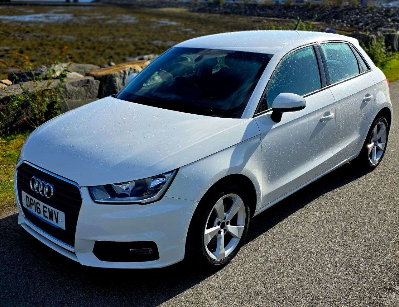 2016 AUDI A1 2016 AUDI A1
