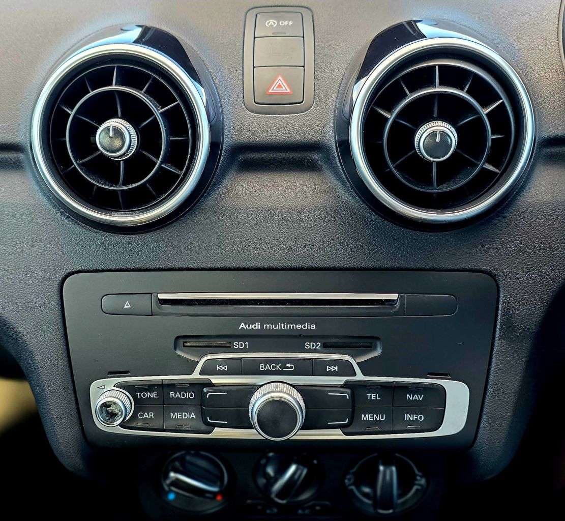 2016 AUDI A1 2016 AUDI A1