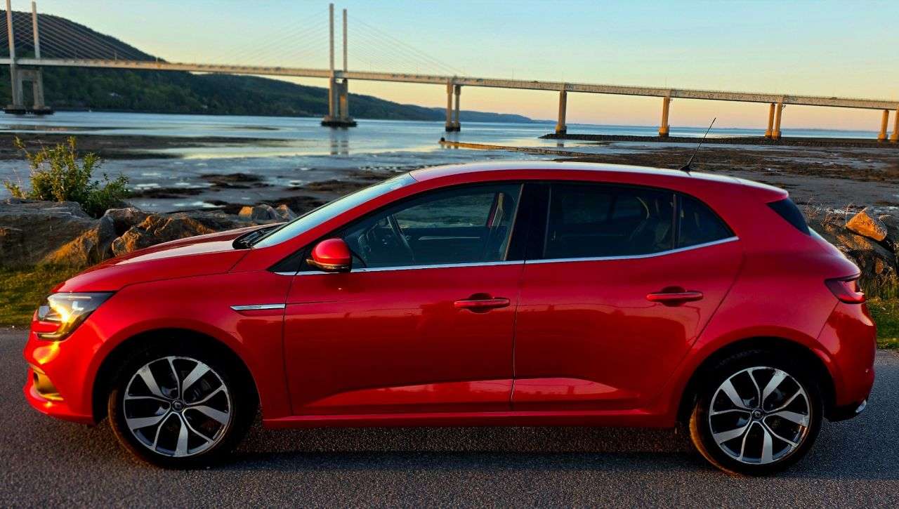 2017 RENAULT MEGANE 2017 RENAULT MEGANE