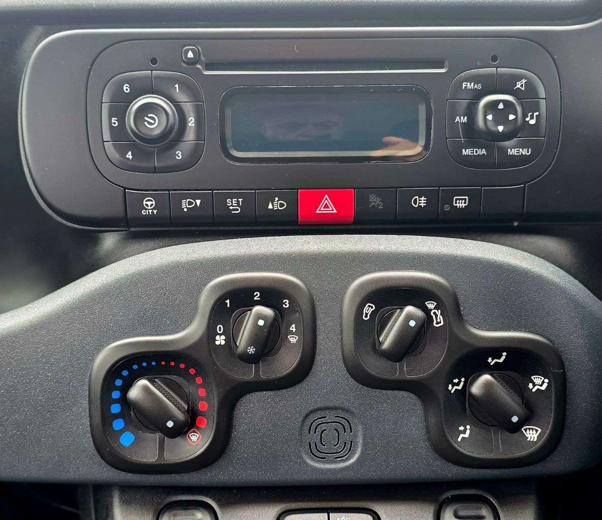 2017 FIAT PANDA 2017 FIAT PANDA