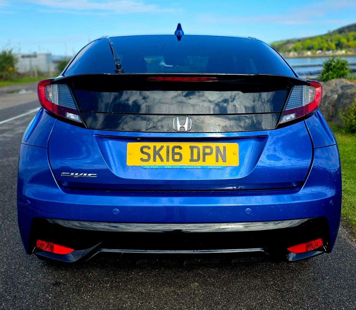 A 2016 HONDA CIVIC 1.8 i-VTEC SE Plus Hatchback 5dr Petrol Manual Euro 6 (s/s) (142 ps) A 2016 HONDA CIVIC 1.8 i-VTEC SE Plus Hatchback 5dr Petrol Manual Euro 6 (s/s) (142 ps)