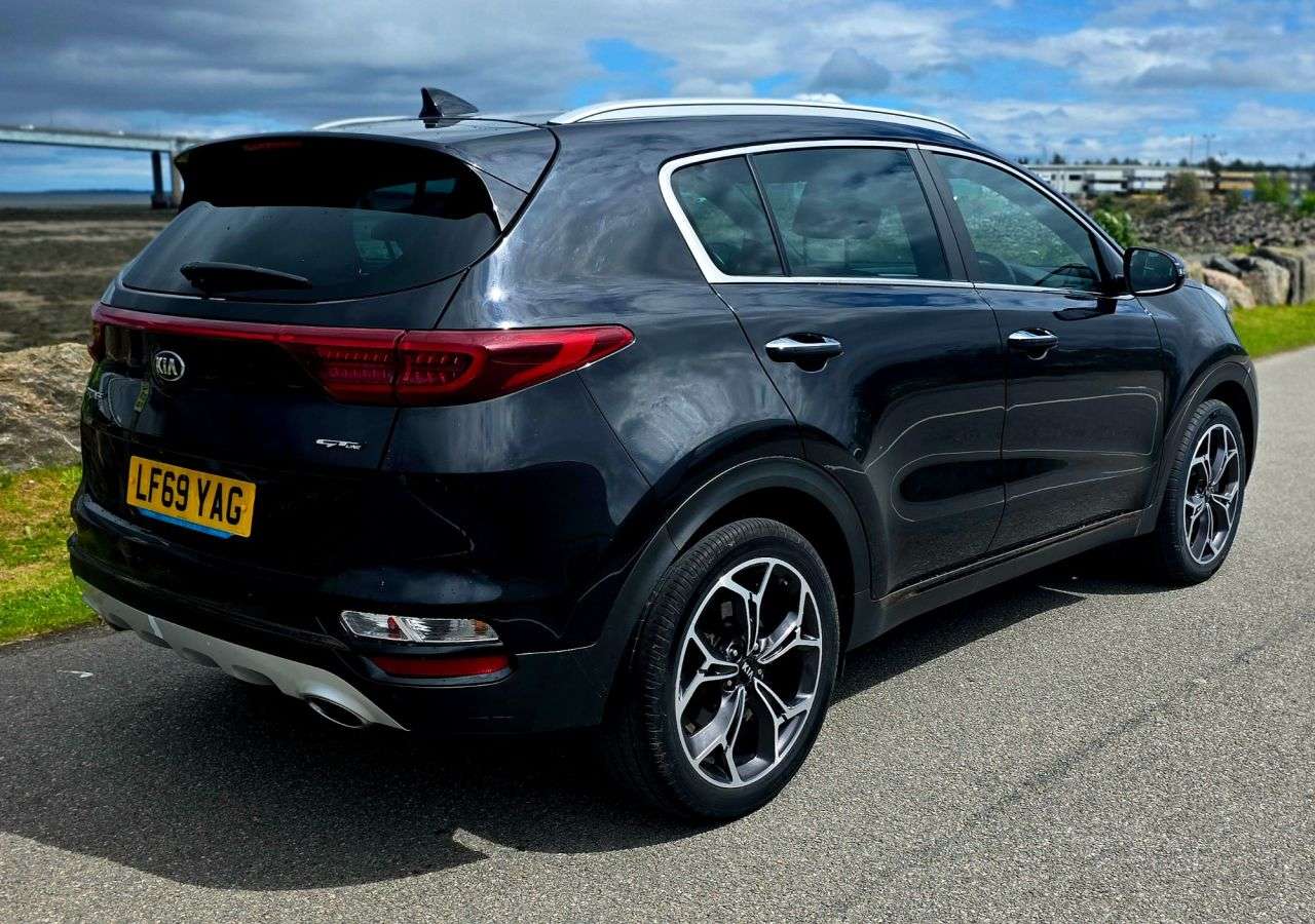 A 2019 KIA SPORTAGE 1.6 CRDi EcoDynamics+ GT-Line SUV 5dr Diesel Hybrid DCT Euro 6 (s/s) (134 b A 2019 KIA SPORTAGE 1.6 CRDi EcoDynamics+ GT-Line SUV 5dr Diesel Hybrid DCT Euro 6 (s/s) (134 b