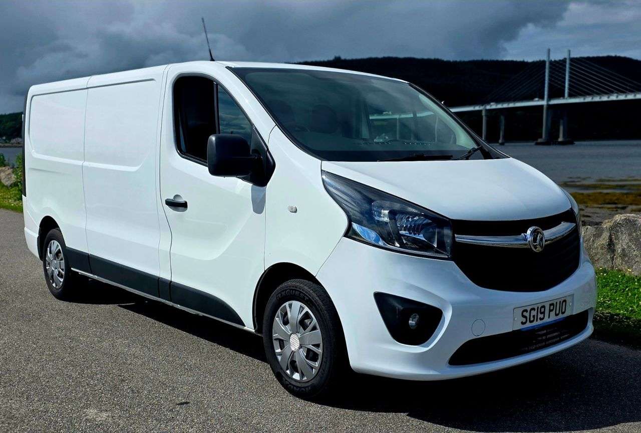 A 2019 VAUXHALL VIVARO 1.6 CDTi 2900 Sportive Panel Van 5dr Diesel Manual L2 H1 Euro 6 (120 ps) 1 A 2019 VAUXHALL VIVARO 1.6 CDTi 2900 Sportive Panel Van 5dr Diesel Manual L2 H1 Euro 6 (120 ps) 1
