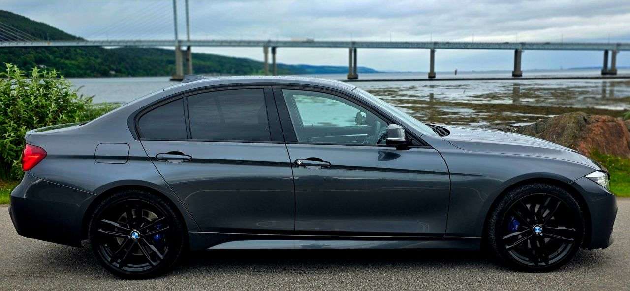 A 2018 BMW 3 SERIES 2.0 320d M Sport Shadow Edition Saloon 4dr Diesel Manual Euro 6 (s/s) (190 A 2018 BMW 3 SERIES 2.0 320d M Sport Shadow Edition Saloon 4dr Diesel Manual Euro 6 (s/s) (190