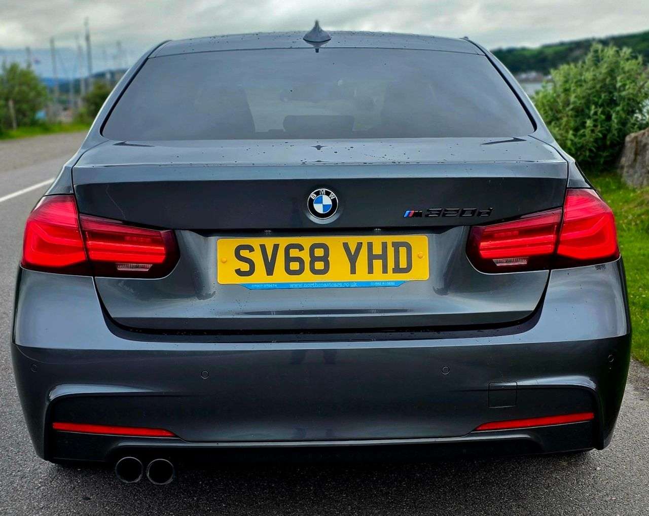 A 2018 BMW 3 SERIES 2.0 320d M Sport Shadow Edition Saloon 4dr Diesel Manual Euro 6 (s/s) (190 A 2018 BMW 3 SERIES 2.0 320d M Sport Shadow Edition Saloon 4dr Diesel Manual Euro 6 (s/s) (190