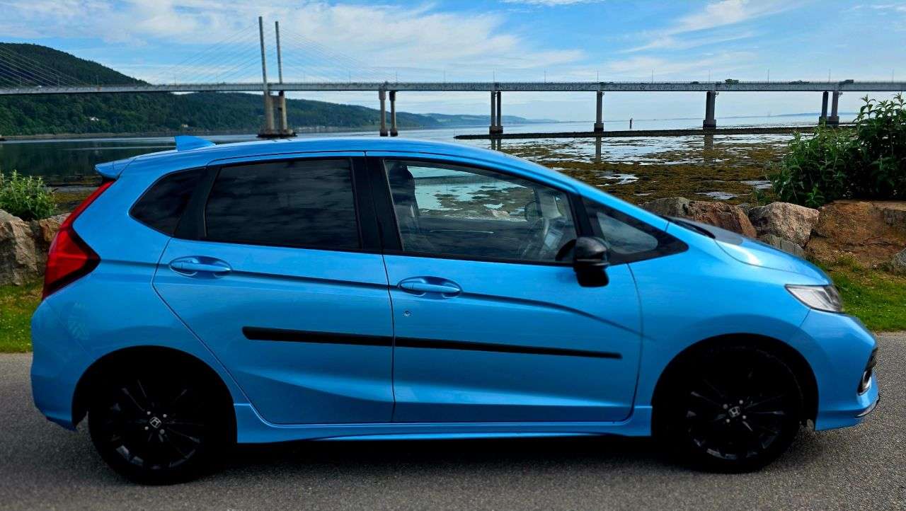A 2018 HONDA JAZZ 1.5 i-VTEC Sport Hatchback 5dr Petrol CVT Euro 6 (s/s) (130 ps) A 2018 HONDA JAZZ 1.5 i-VTEC Sport Hatchback 5dr Petrol CVT Euro 6 (s/s) (130 ps)