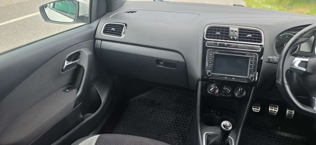 2013 VOLKSWAGEN POLO 2013 VOLKSWAGEN POLO