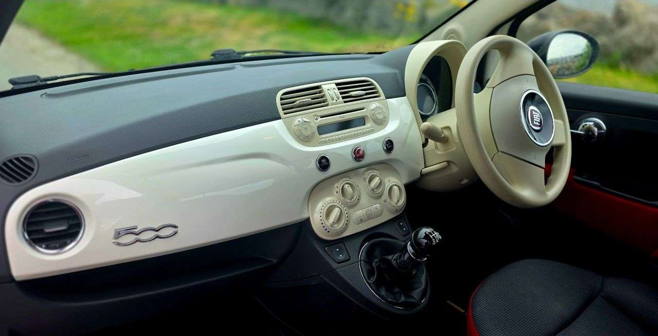 2014 FIAT 500 2014 FIAT 500