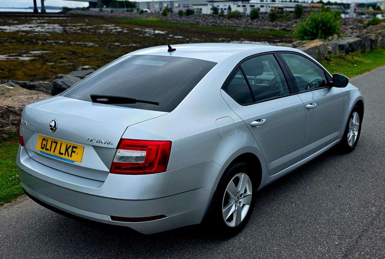 2017 SKODA OCTAVIA 2017 SKODA OCTAVIA