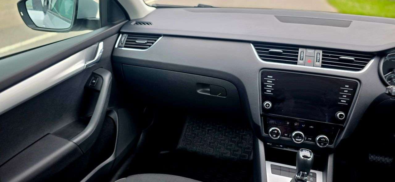 2017 SKODA OCTAVIA 2017 SKODA OCTAVIA