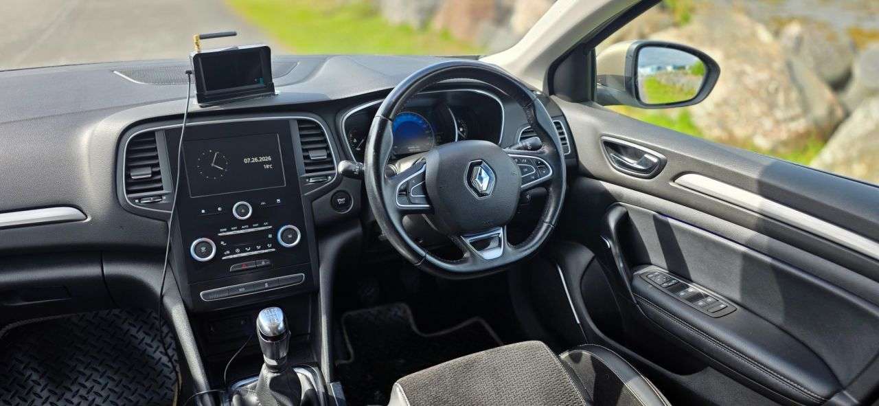 2017 RENAULT MEGANE 2017 RENAULT MEGANE