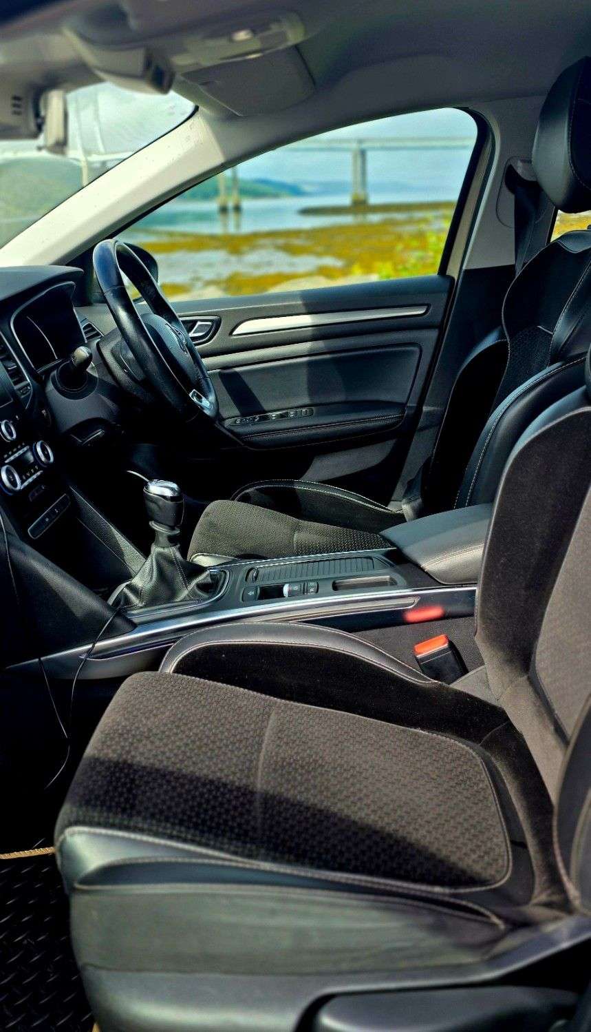 2017 RENAULT MEGANE 2017 RENAULT MEGANE