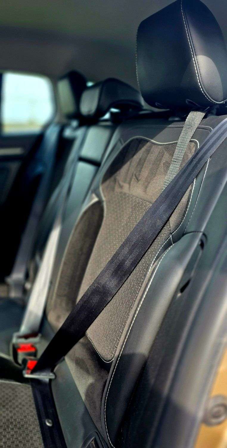 2017 RENAULT MEGANE 2017 RENAULT MEGANE
