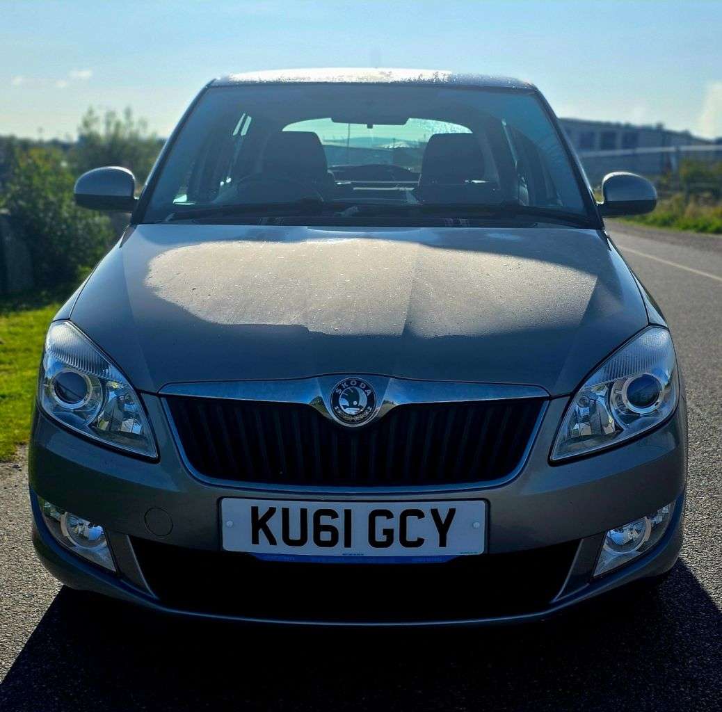 2011 SKODA FABIA 2011 SKODA FABIA