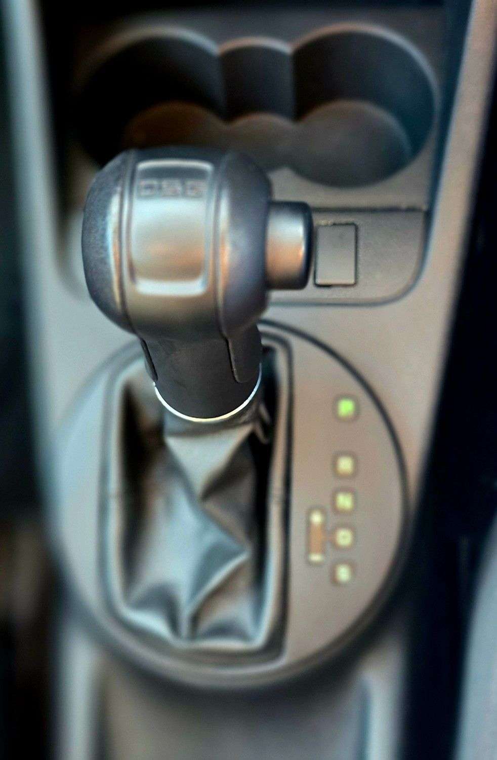 2011 SKODA FABIA 2011 SKODA FABIA