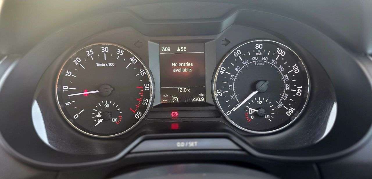 2015 SKODA OCTAVIA 2015 SKODA OCTAVIA
