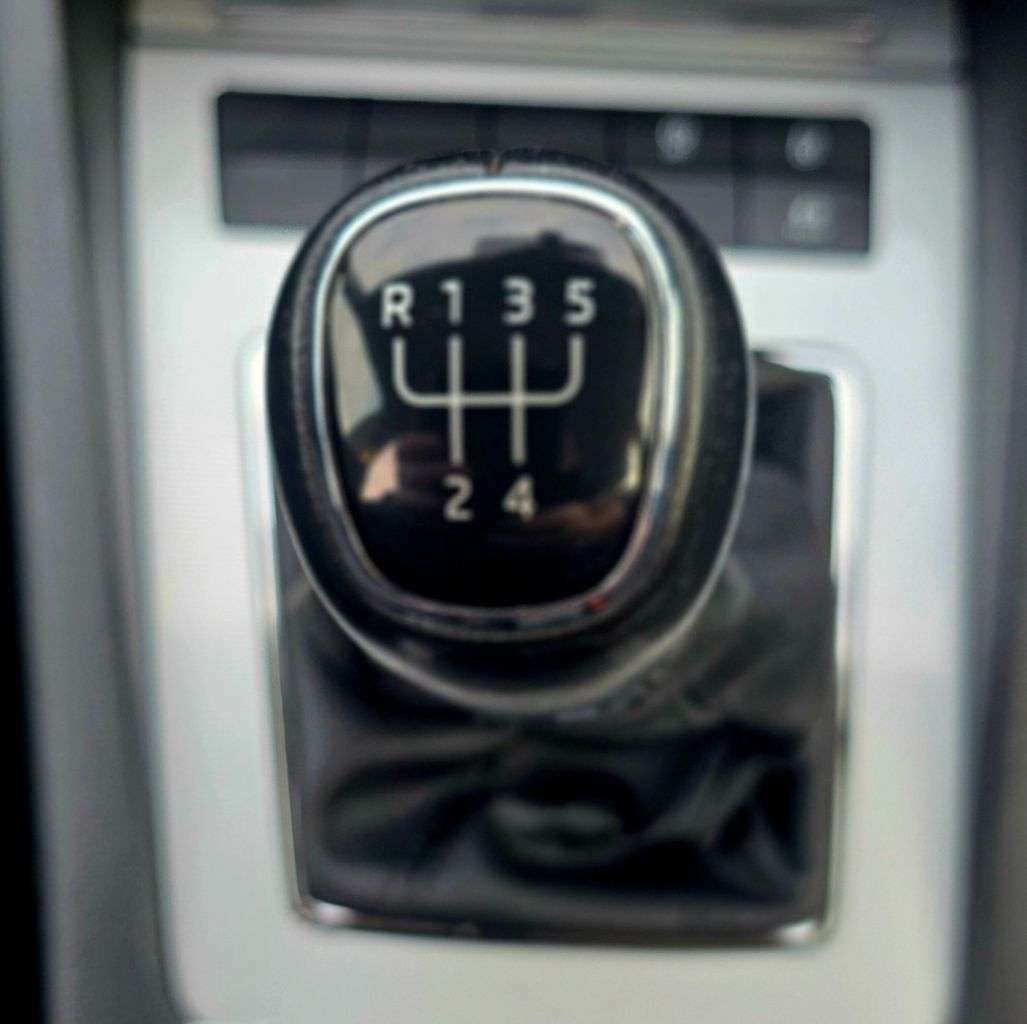 2015 SKODA OCTAVIA 2015 SKODA OCTAVIA