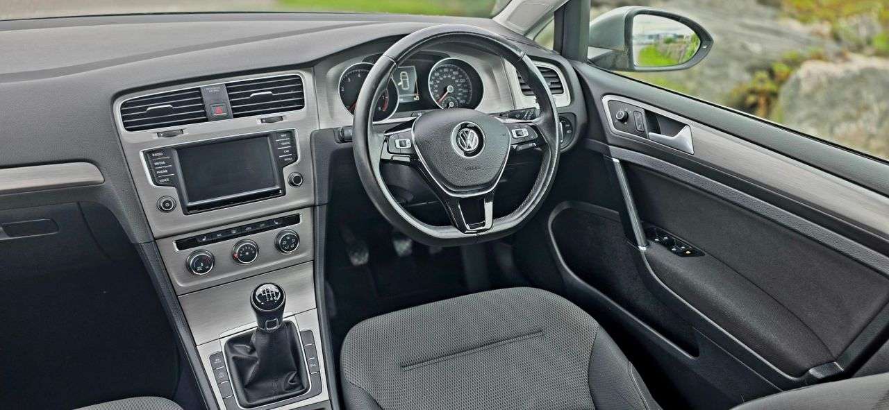 2016 VOLKSWAGEN GOLF 2016 VOLKSWAGEN GOLF