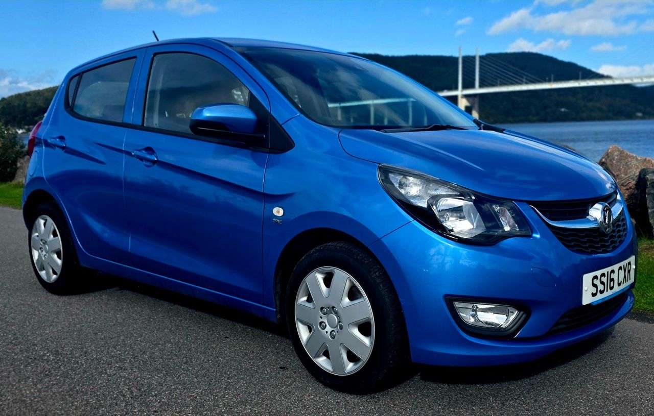 A 2016 VAUXHALL VIVA 1.0i SE Hatchback 5dr Petrol Manual Euro 6 (a/c) (75 ps) A 2016 VAUXHALL VIVA 1.0i SE Hatchback 5dr Petrol Manual Euro 6 (a/c) (75 ps)