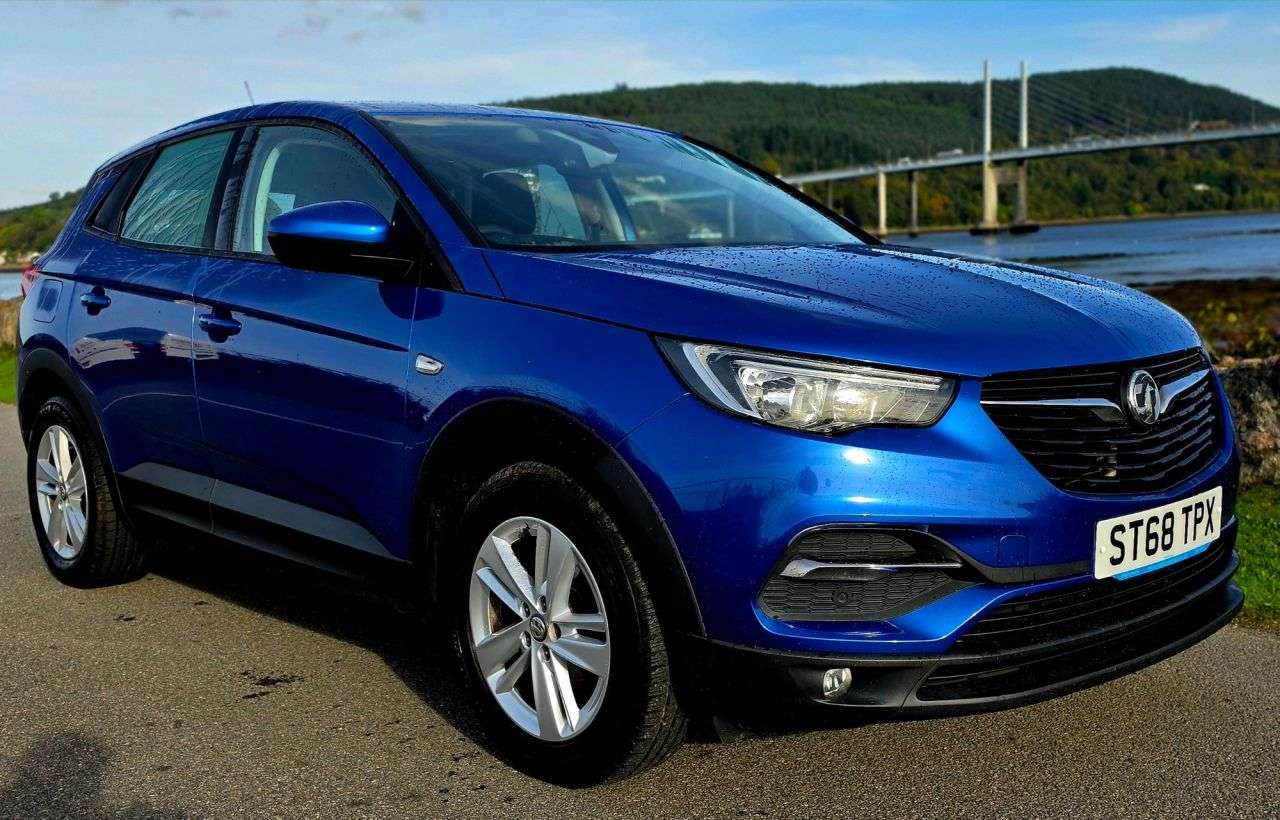 A 2018 VAUXHALL GRANDLAND X 1.6 Turbo D BlueInjection SE SUV 5dr Diesel Manual Euro 6 (s/s) (120 ps) A 2018 VAUXHALL GRANDLAND X 1.6 Turbo D BlueInjection SE SUV 5dr Diesel Manual Euro 6 (s/s) (120 ps)