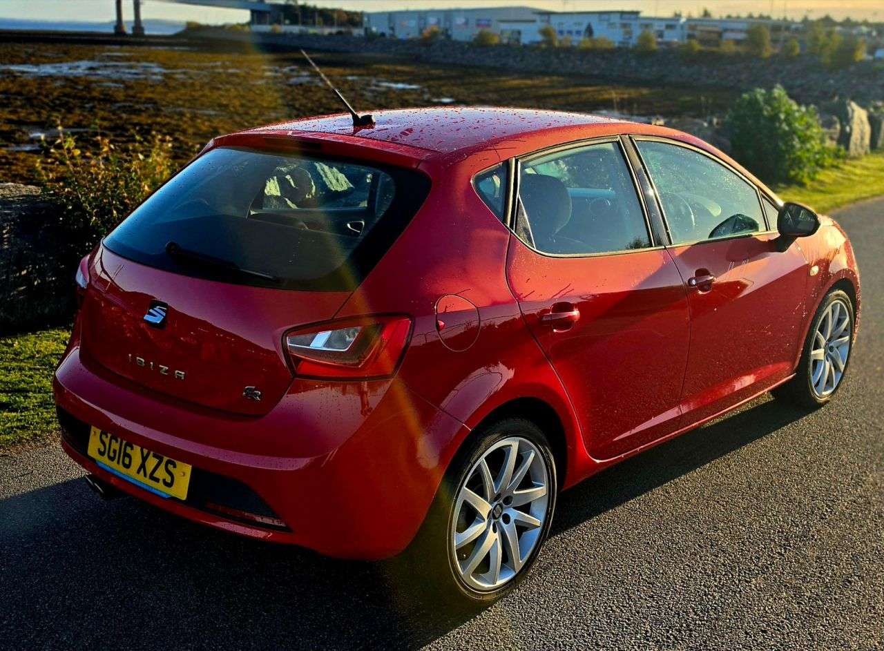 A 2016 SEAT IBIZA 1.2 TSI FR Hatchback 5dr Petrol Manual Euro 6 (110 ps) A 2016 SEAT IBIZA 1.2 TSI FR Hatchback 5dr Petrol Manual Euro 6 (110 ps)