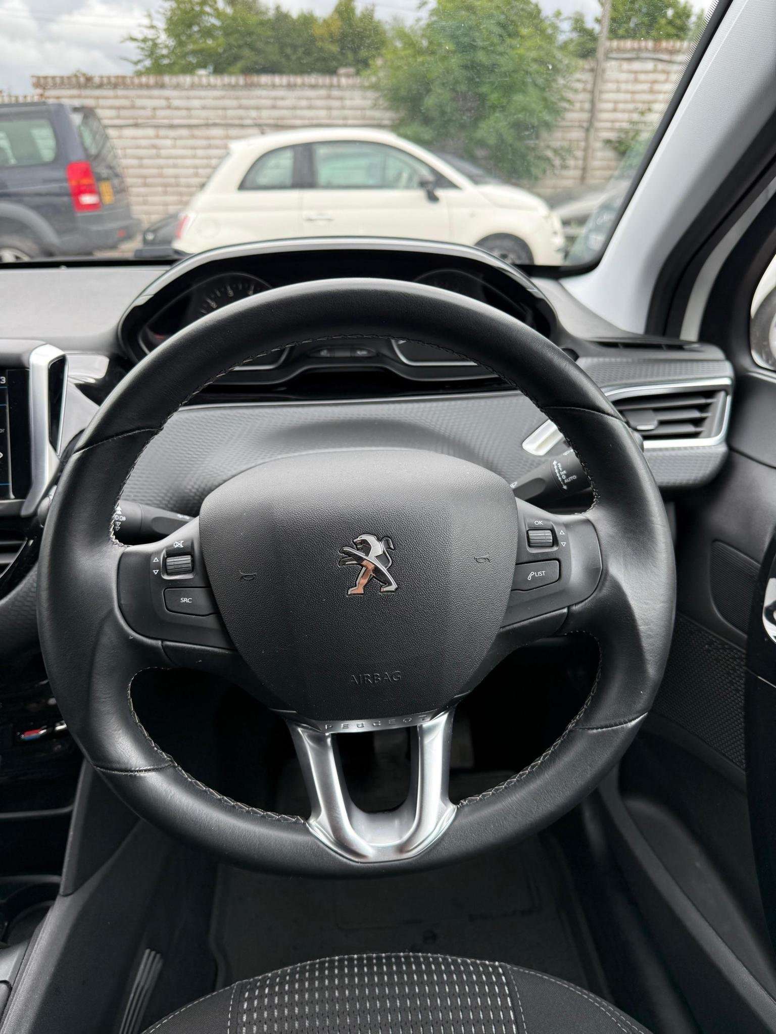 2019 PEUGEOT 208 2019 PEUGEOT 208