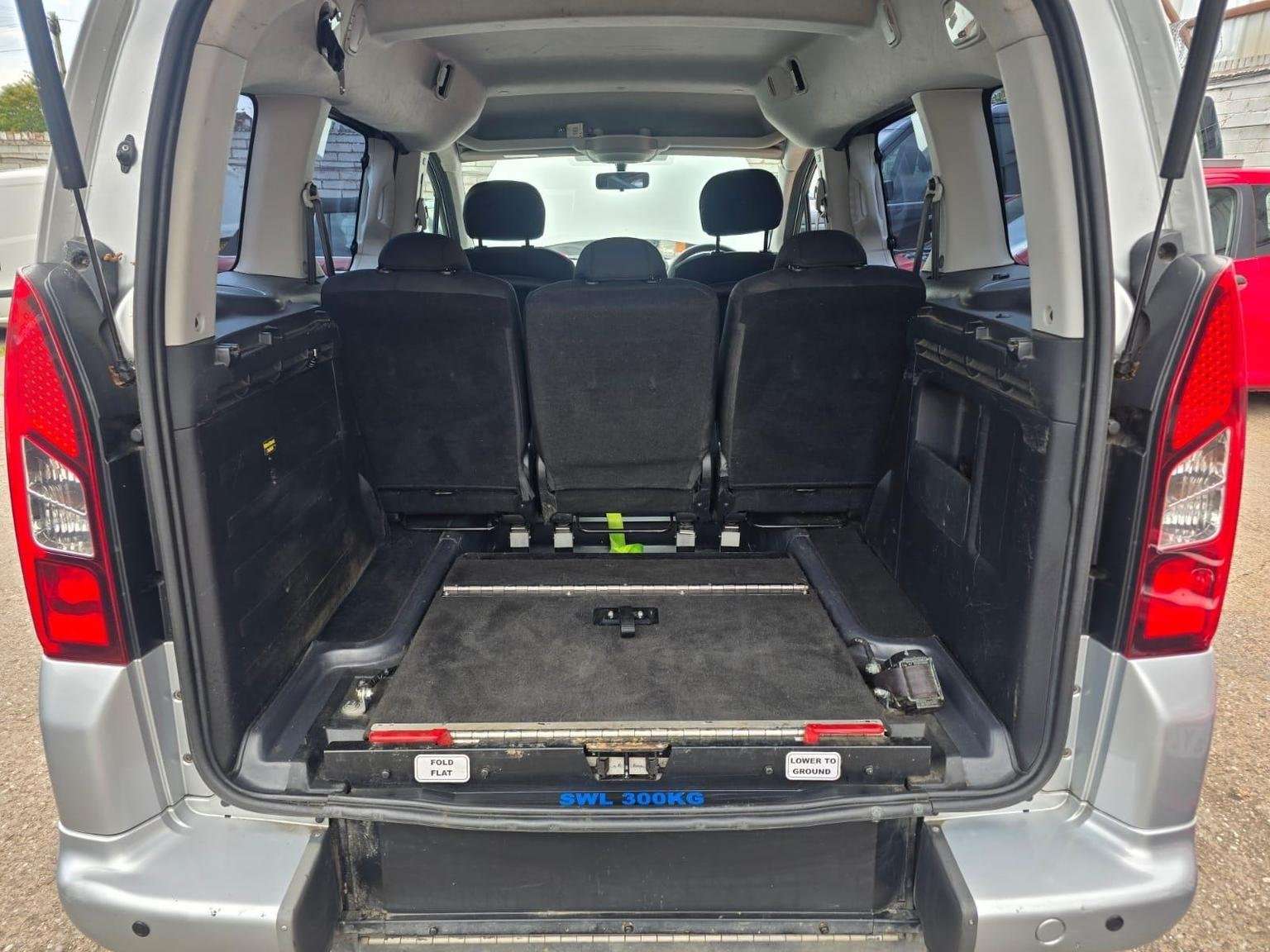 2015 PEUGEOT PARTNER TEPEE 2015 PEUGEOT PARTNER TEPEE