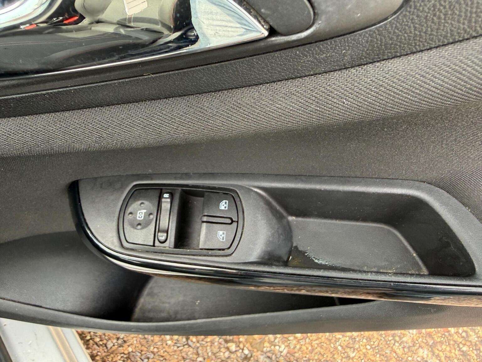 2018 VAUXHALL CORSA 2018 VAUXHALL CORSA