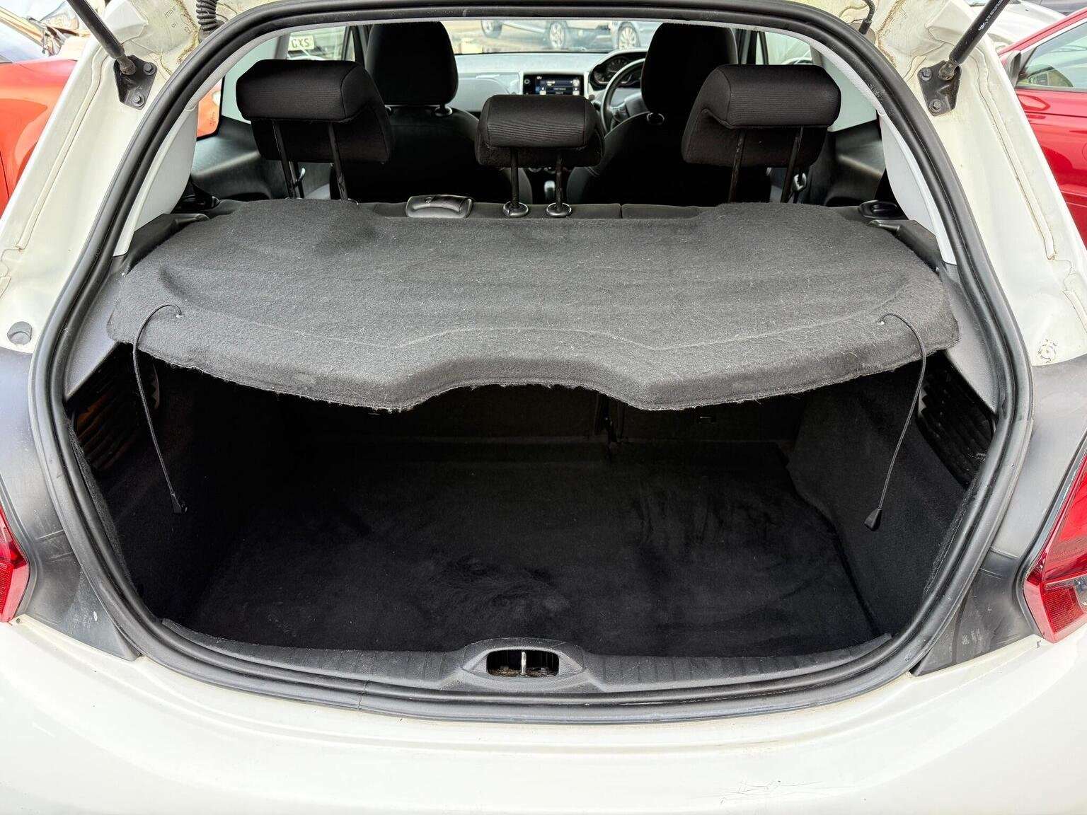 2016 PEUGEOT 208 2016 PEUGEOT 208