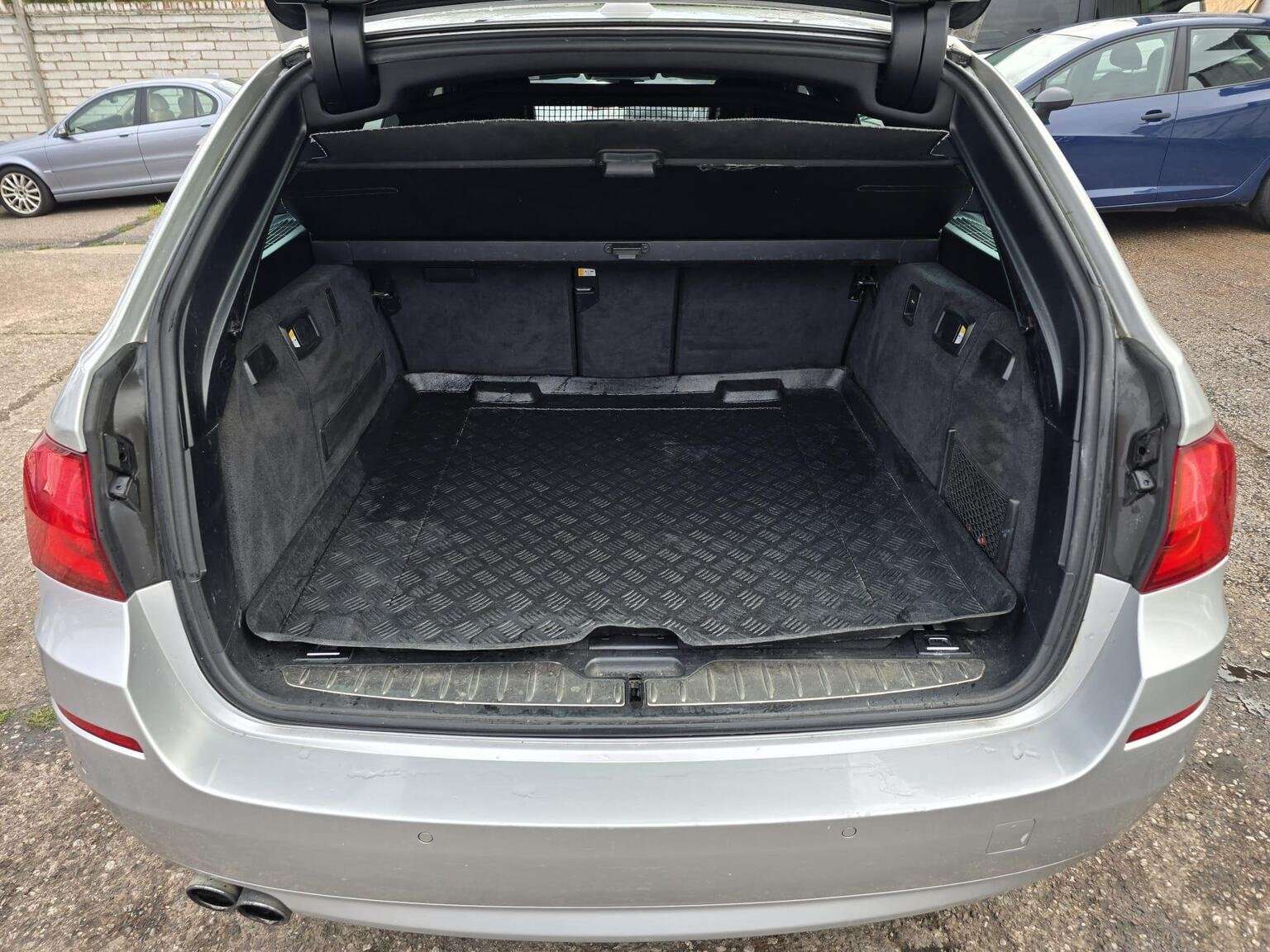 2011 BMW 5 SERIES 2011 BMW 5 SERIES