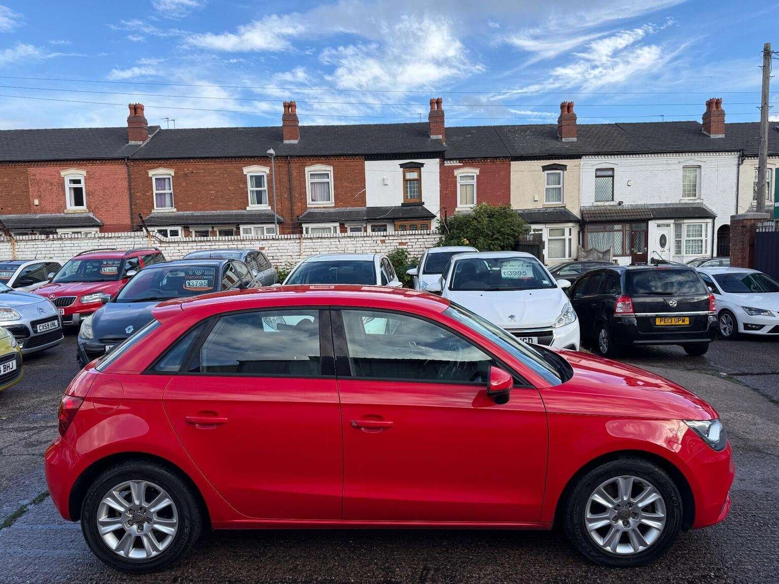 A 2014 AUDI A1 1.4 TFSI Sport S Tronic Euro 5 5dr A 2014 AUDI A1 1.4 TFSI Sport S Tronic Euro 5 5dr