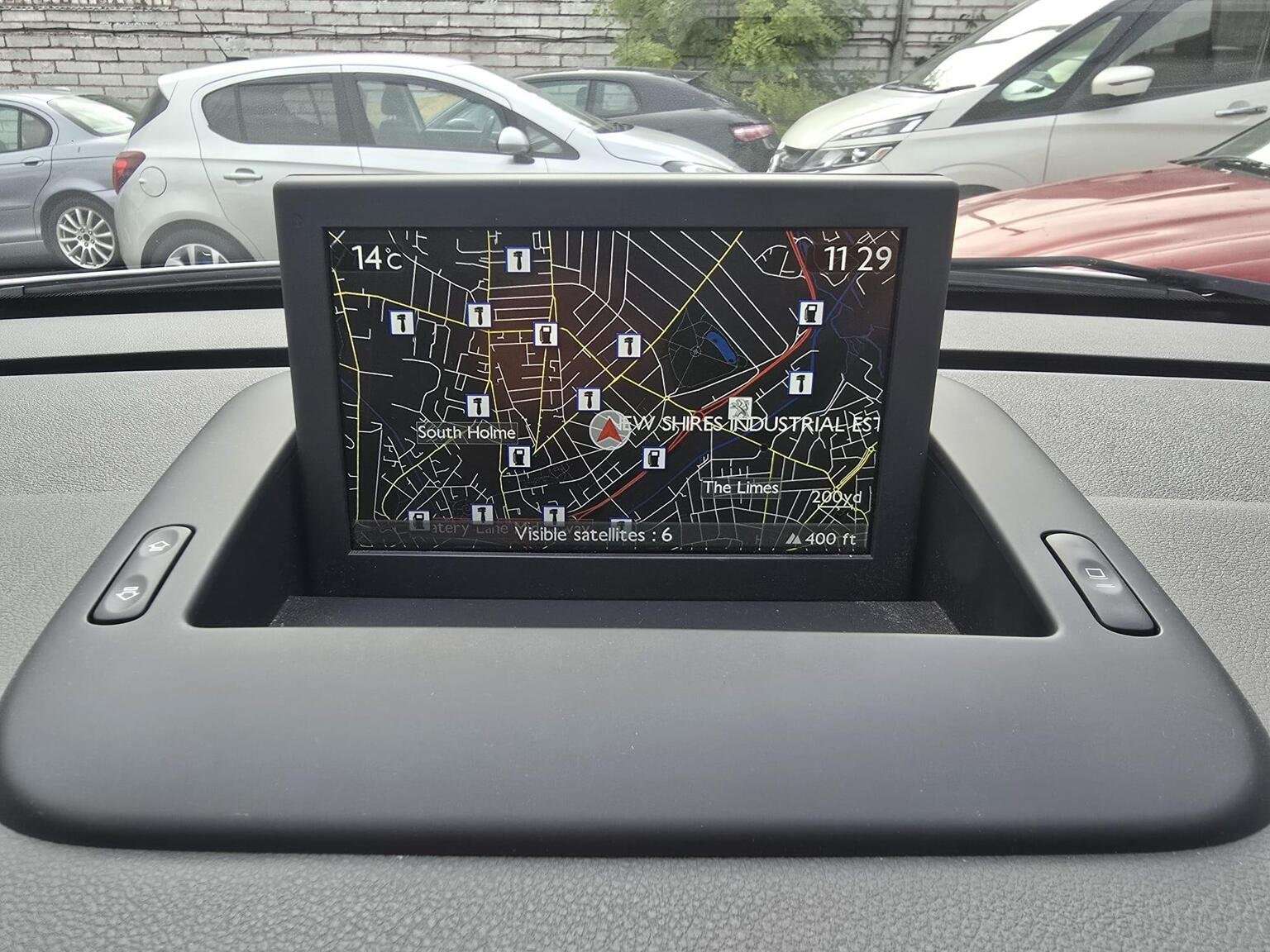 2015 PEUGEOT 3008 2015 PEUGEOT 3008