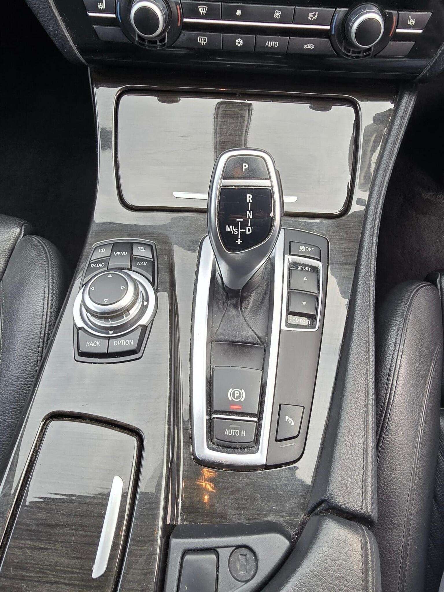 2011 BMW 5 SERIES 2011 BMW 5 SERIES