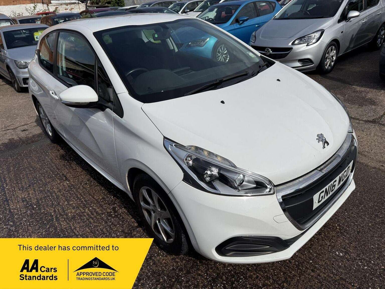 A 2016 PEUGEOT 208 1.6 BlueHDi Active Euro 6 3dr A 2016 PEUGEOT 208 1.6 BlueHDi Active Euro 6 3dr